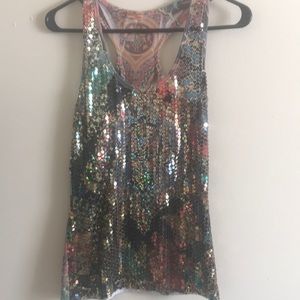 Sequence Raserback Tank